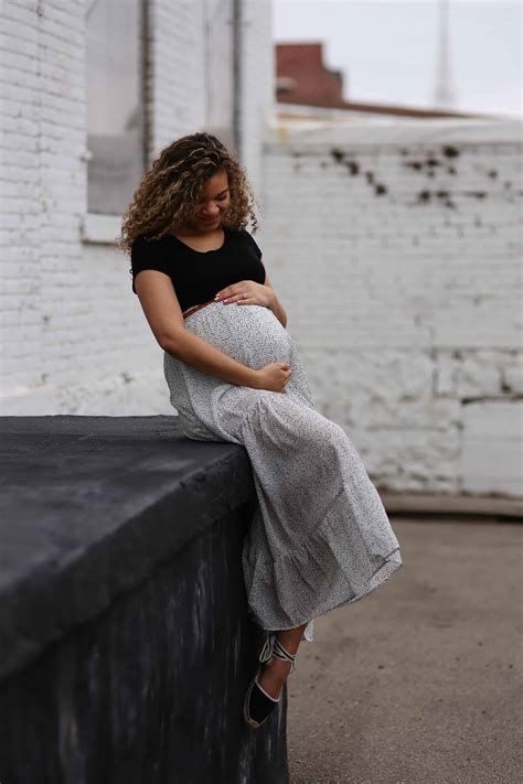 Magical and Practical: Maternity Fashion Tips for Witches